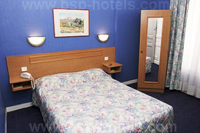 Cosy Monceau