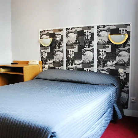Cosy Monceau Hotel 2*