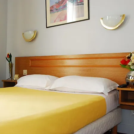 Cosy Monceau Parigi